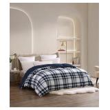 #9 Royal Luxe Reversible Comforter - King
