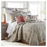 #31 Levtex Home Kassandra Quilt Set