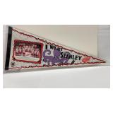 Detroit Red Wings '96 �I want Stanley� Pennant Detroit Red Wings '96 �I want Stanley� Pennant