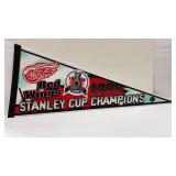 Detroit Red Wings 1998 Champions Pennant Detroit Red Wings 1998 Champions Pennant