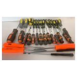 Lot of Screwdrivers Various Sizes