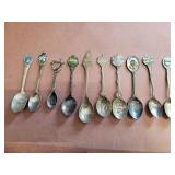 Collectors spoons of US cities.
