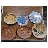Souvenir bowls and trays