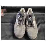 Mizuno baseball cleats. Size 9ï¿½.