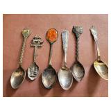 Collectors spoons of US locations