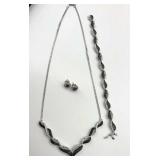 1/4 CT black & white diamond bracket & necklace