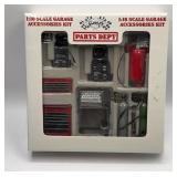 Garage Accessories Kit 1:18 NIB