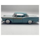 1957 Fairlane 1:32