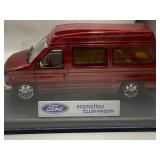 Ford Econoline Club Wagon