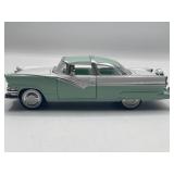 1956 Ford Fairlane Crown Vic 2 Door 1:32
