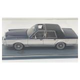Lincoln Town CarLimited edition 1 of 500