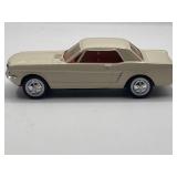 1964 1/2 Ford Mustang 1:43
