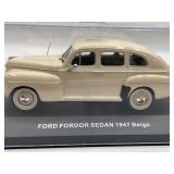 Ford fordor sendan 1947 beige