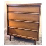 Mid Century Bassett Chest of Drawers 34x18x42"