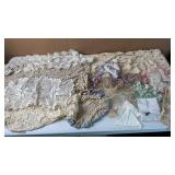 Table runners, Dollie