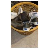 Laundry Basket Shoes Sz8 Keds