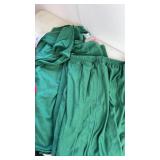 Green Set Size M New w/Tags & Red Shorts