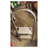 Step Ladder 20 in Step Height