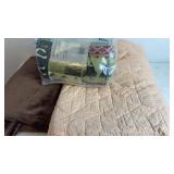Full Quilt & Throw Blankets