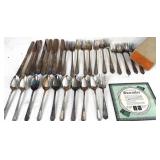 Wm. Rogers Silverplate Flatware Society Pattern