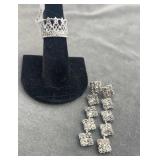 Rhinestone dangle earring and size 6 rk g