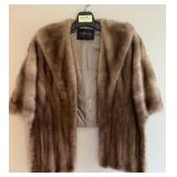 Franklin Simon Fur Shrug Shawl Measures 27 in