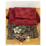 CircularTablecloth and runner tablecloth measures