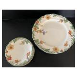 Steubenville Harvest Pattern 8 Plates & 8 Saucers