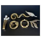 Brooch Lapel Pin Collection
