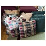 Throw Pillows Collection