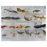 Vintage Wood & Plastic Fishing Lures Lot