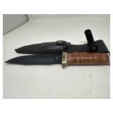Hunting Knife with Leather Sheath