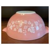 Pyrex Pink Gooseberry 442 Mixing Bowl 1.5 Qt.