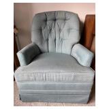Broyhill Tufted Teal Swivel Chair