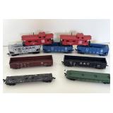 HO Scale Caboose & Hopper Model Train Cars