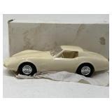 AMT Chevrolet Corvette Stingray  Cream