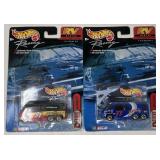 Hot Wheels NASCAR RV Racing Pair