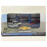 Chevrolet Dealer Set 1:64