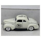 1940 Ford Deluxe Coupe Hershey 2009 AACA Model