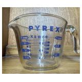 Pyrex Glass Measuring Cup