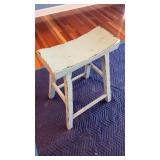 Distressed 25ï¿½ Saddle Seat Bar Stool