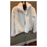International concepts, white Fulfer jacket size