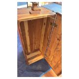 Cedar Chest 40x171/2x17 Broken Leg