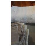 Assortment of Bathroom Items