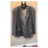 Menï¿½s green camel hair sport coat size 48 long