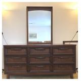 Bassett Mid-Century Dresser With Mirror