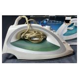 Silhouette Self-Cleaning Steam Iron w/ Auto