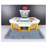 Vintage Fisher-Price Little People Airport #933