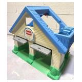 Playskool Garage Playset Doll House