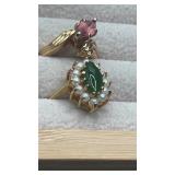 14K rings. Size 5. 7.5g